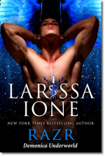 Larissa Ione: Razr